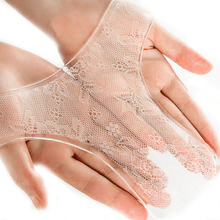 Еркек пен қыздың порносы Стриптиз